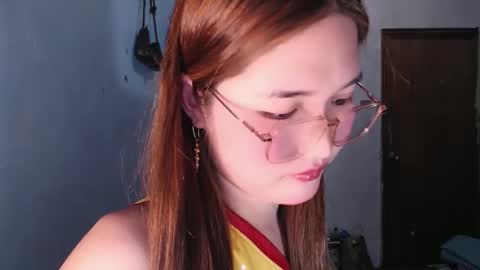 Snapshot of slutty_hannaxx chatting on 06.01.26 slutty_hannaxx online show from 06.01.26