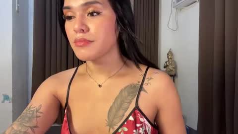 Snapshot of slutty_lavinia chatting on 05.24.26 Slutty Lavinia online show from 05.24.26