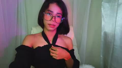 sluttypatotie online show from 09.25.25