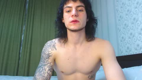 Gus online show from 10.18.25