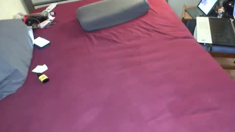 Snapshot of sm_bernd chatting on 11.30.25 Bernd online show from 11.30.25