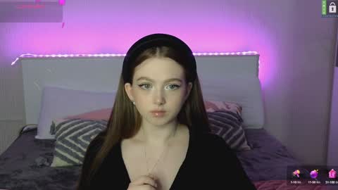 Emily online show from 03.10.25