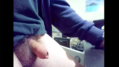 Small Hairy Uncut online show from 05.17.26