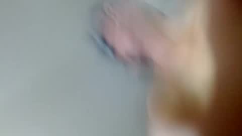 Snapshot of smallmalelass chatting on 01.04.25 smallmalelass online show from 01.04.25