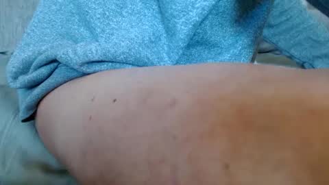 Snapshot of smallmalelass chatting on 02.10.25 smallmalelass online show from 02.10.25