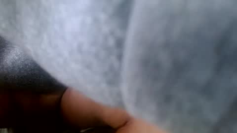 Snapshot of smallmalelass chatting on 03.11.25 smallmalelass online show from 03.11.25