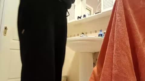 smallone8825 online show from 03.01.26