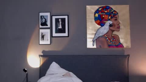 Snapshot of smalltittsbigsoul chatting on 02.16.26 Anna no bbbbybybbabebyy just Anna. And dont call me mom please. online show from 02.16.26