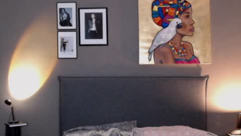 Snapshot of smalltittsbigsoul chatting on 03.18.26 Anna no bbbbybybbabebyy just Anna. And dont call me mom please. online show from 03.18.26