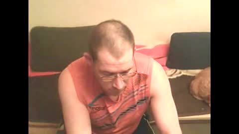 Snapshot of smi33 chatting on 05.17.26 Alex 41 germany online show from 05.17.26