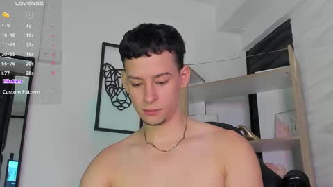 Jade Smiith online show from 02.24.25