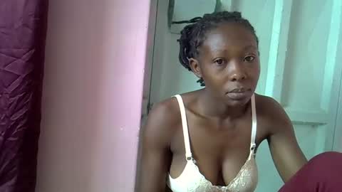 smiley 2025 online show from 10.21.25