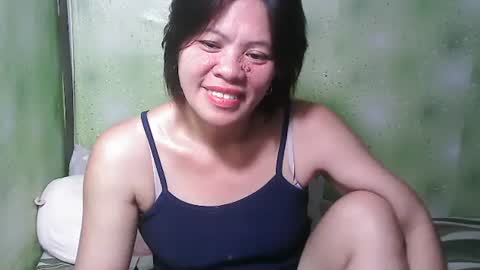 Snapshot of smilinglady27 chatting on 03.06.25 smilinglady27 online show from 03.06.25