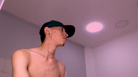 Snapshot of smith_maycol chatting on 11.09.25 Mateo stiben online show from 11.09.25