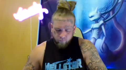 Snapshot of smokebluntafterblunt chatting on 06.18.26 smoke online show from 06.18.26