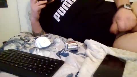 Snapshot of smoker985 chatting on 02.15.25 smoker985 online show from 02.15.25