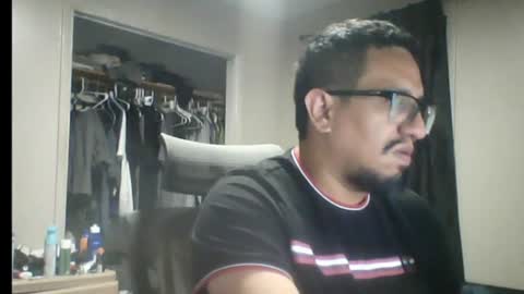Snapshot of smoky47gxxx chatting on 06.17.26 smoky47 online show from 06.17.26