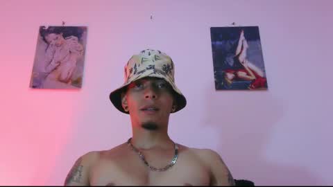 Snapshot of smookskinny chatting on 11.20.25 Daniel laverde online show from 11.20.25