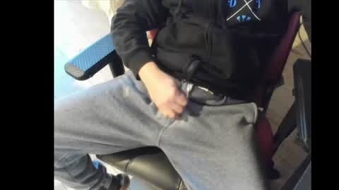 Snapshot of snip1977 chatting on 02.14.25 snip1977 online show from 02.14.25