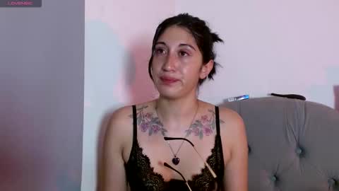 IG     OF red moonn online show from 11.21.25