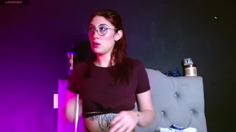 IG     OF red moonn online show from 04.09.26