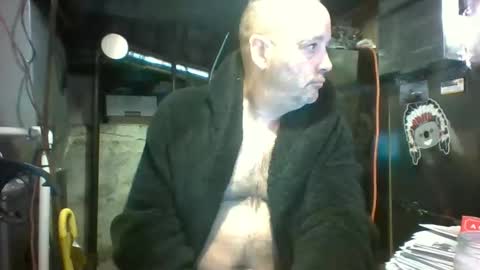 Snapshot of snowboarder699 chatting on 04.28.26 watchmecum online show from 04.28.26