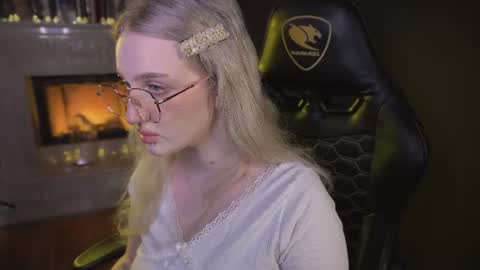 Ellie online show from 08.02.26