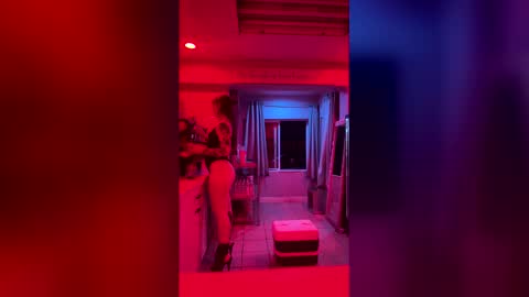 Snapshot of snowgirlie chatting on 03.02.26 snowgirlie online show from 03.02.26