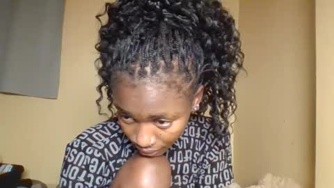 Snowie eyes online show from 03.01.26