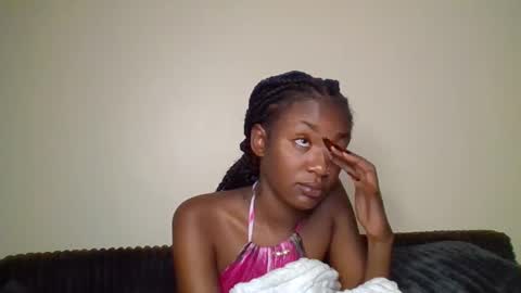 Snowie eyes online show from 03.16.26