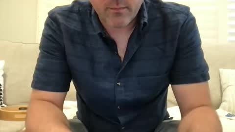 Snapshot of socal805c chatting on 03.03.26 chris online show from 03.03.26