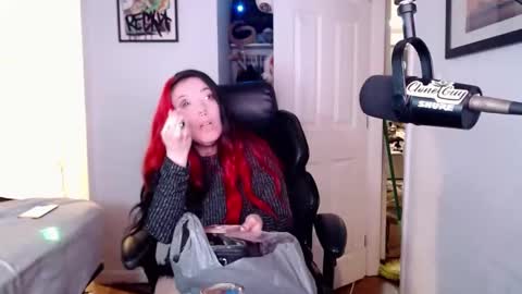 bigandirty online show from 10.21.25