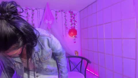 Snapshot of soffi_roberts chatting on 01.18.25 sofiia online show from 01.18.25