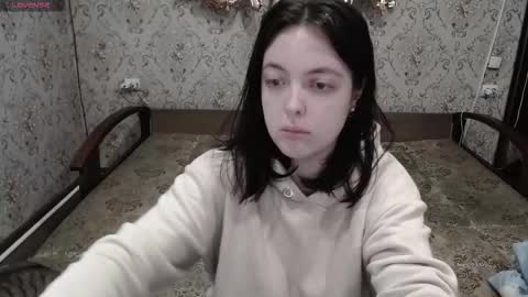 soffia_xo online show from 10.12.25