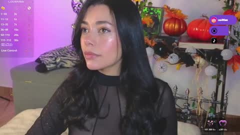 IG Soffimoon   I THANK YOU FOR LEAVING YOUR FOLLOW online show from 11.12.25