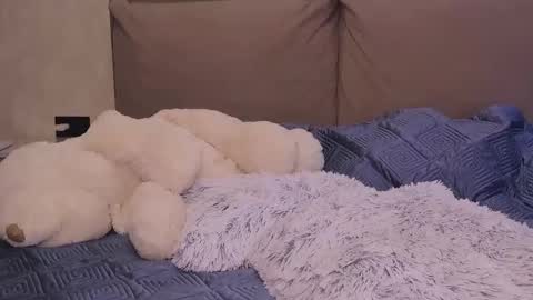 soffyasi online show from 10.15.25