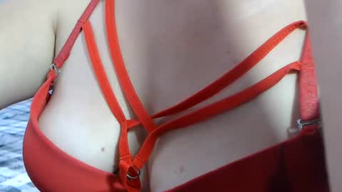 Snapshot of sofi995971 chatting on 06.26.26 Sofa Castellanos online show from 06.26.26