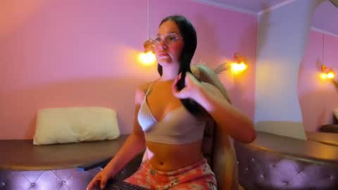 SOFI online show from 10.03.25