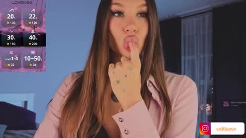 Snapshot of sofi___love chatting on 02.10.26 Sofi online show from 02.10.26