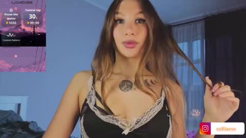 Snapshot of sofi___love chatting on 03.11.26 Sofi online show from 03.11.26