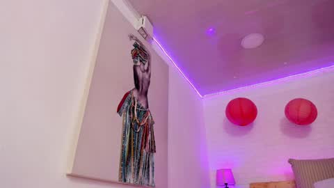 Snapshot of sofi_bakerrr chatting on 12.12.24 Sofia online show from 12.12.24