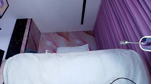 Sofia online show from 04.14.26