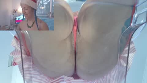 Sofi Mora online show from 12.25.24