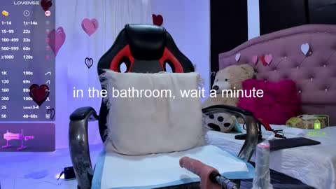 Sofia  online show from 02.17.26