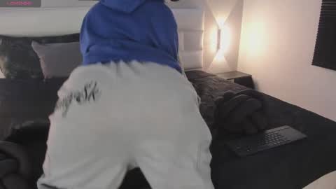 sofi_sp online show from 11.03.25