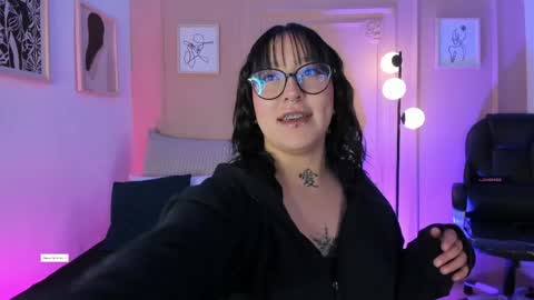 Snapshot of sofi_sp chatting on 04.21.26 sofi_sp online show from 04.21.26