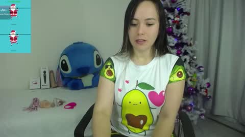  LAURA SOFIA  online show from 12.31.24