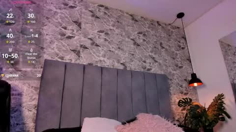 sofi_wiliiams2 online show from 04.25.26