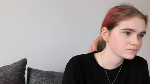 sofia bloomm online show from 06.18.26