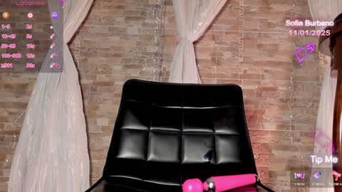 Sofia Burbano online show from 01.12.25